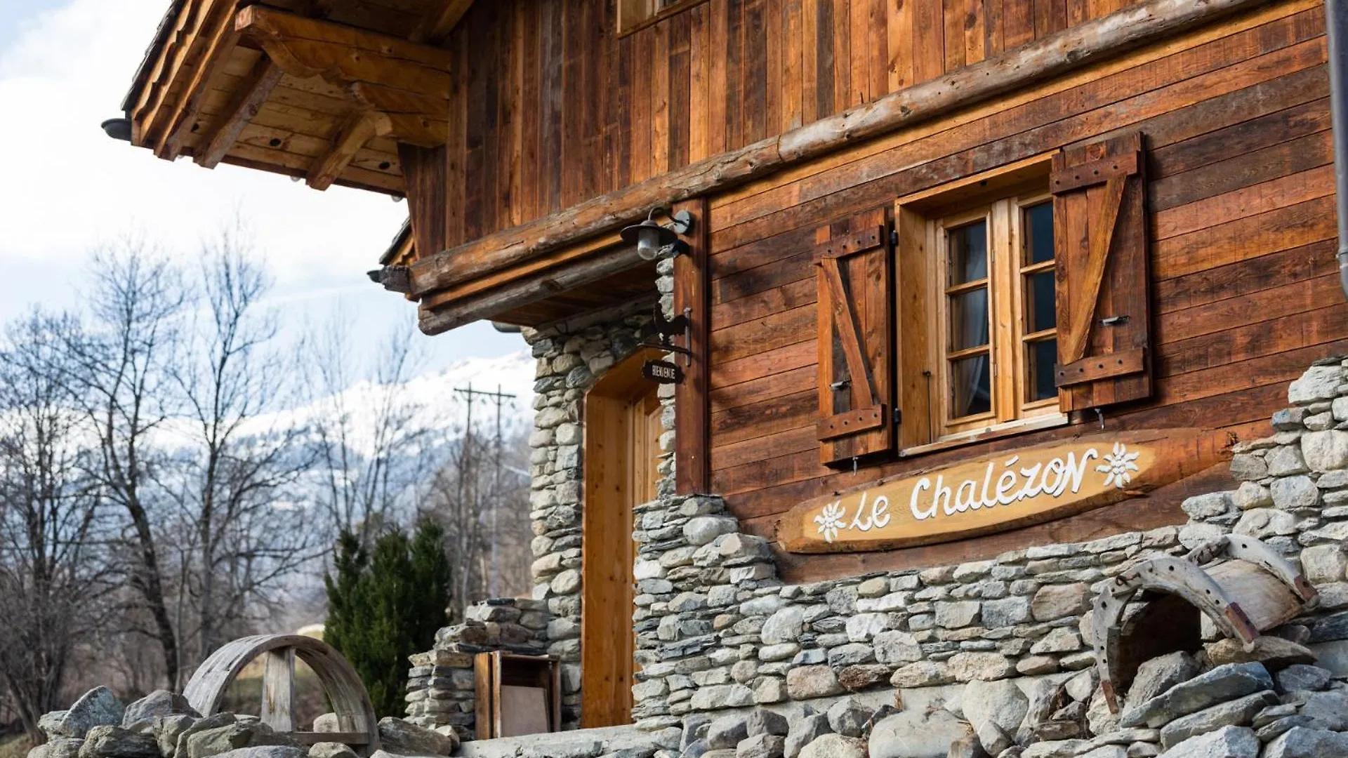 Chalet Le Chalezon Meribel Les Allues